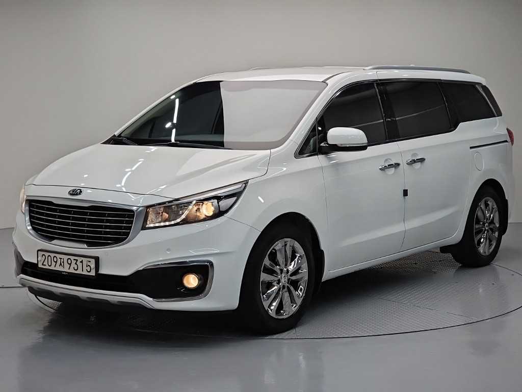 KIA Carnival 2018 - Importación desde Corea - HF Imports Iquique - Foto 1