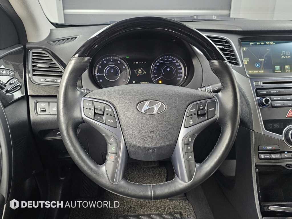 HYUNDAI Grandeur 2016 Negro - Importación desde Corea - HF Imports Iquique - Foto 13