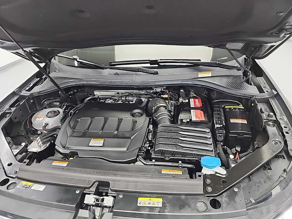Volkswagen Tiguan - Vista 5