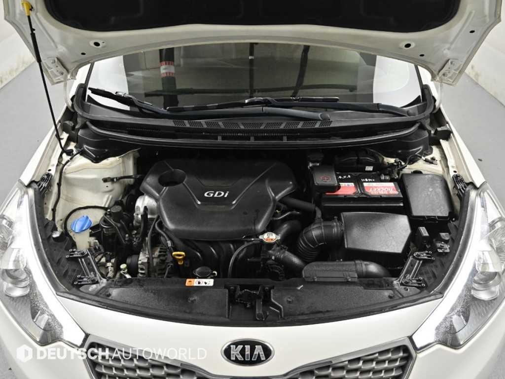 KIA K3 - Vista 6