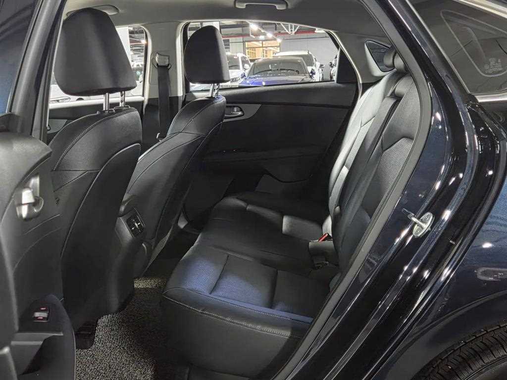KIA K3 - Vista 11