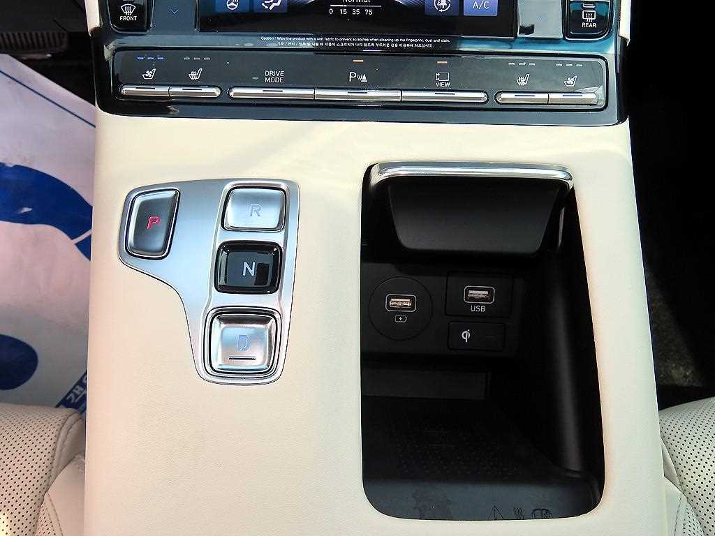 HYUNDAI Grandeur - Vista 10
