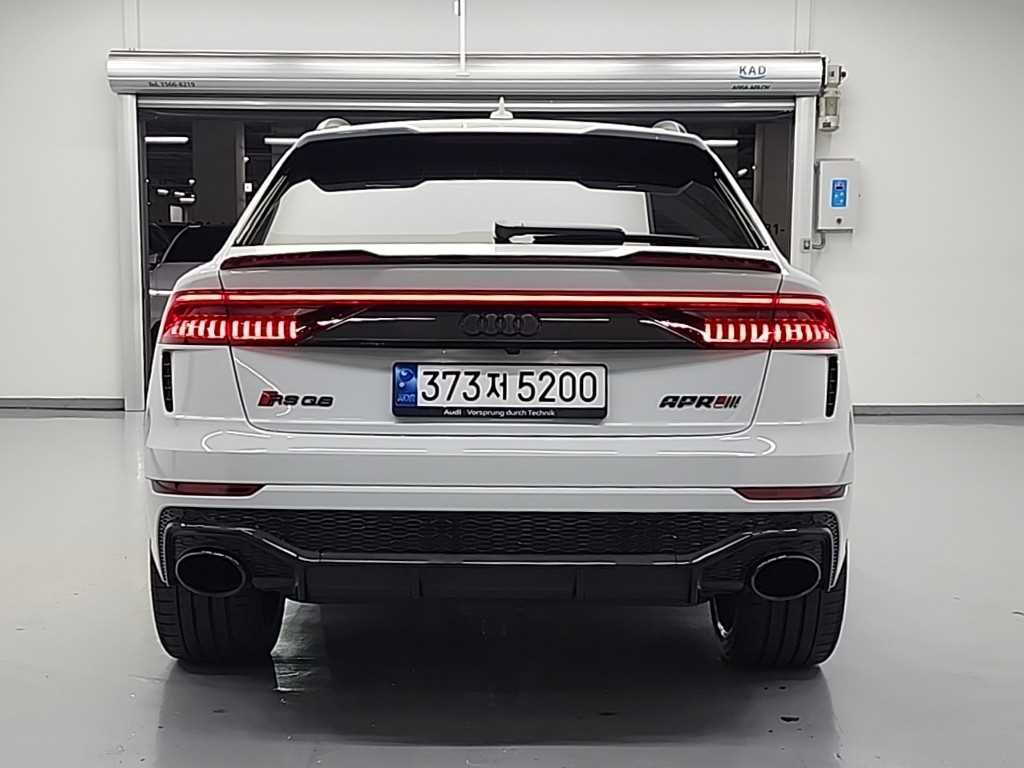 Audi RSQ8 - Vista 3