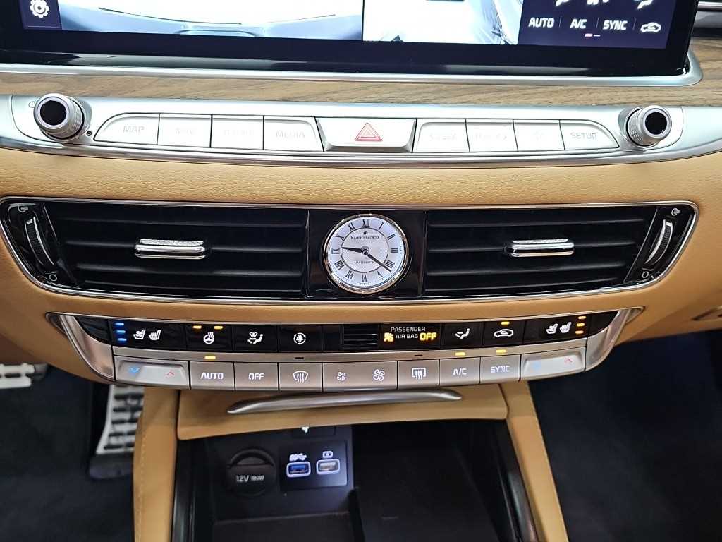 KIA K9 - Vista 10