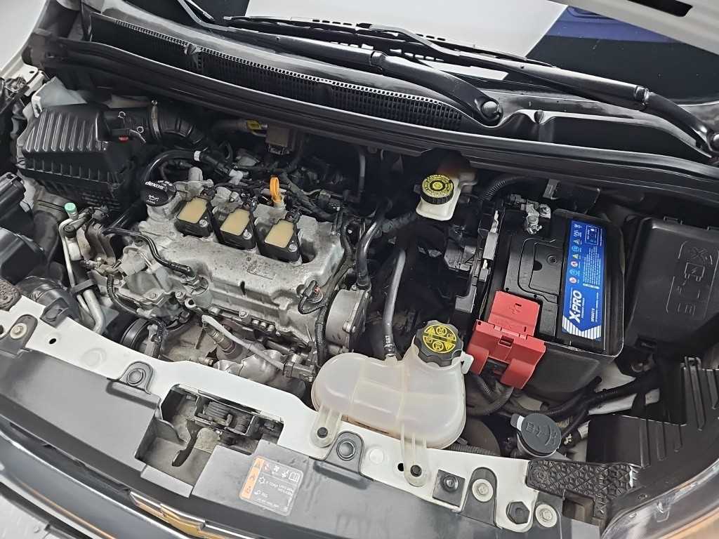 Chevrolet Spark - Vista 5