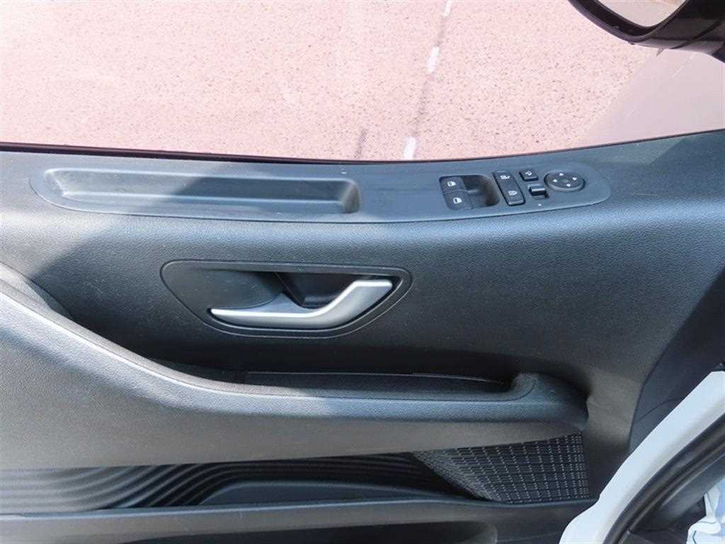 HYUNDAI Staria - Vista 7