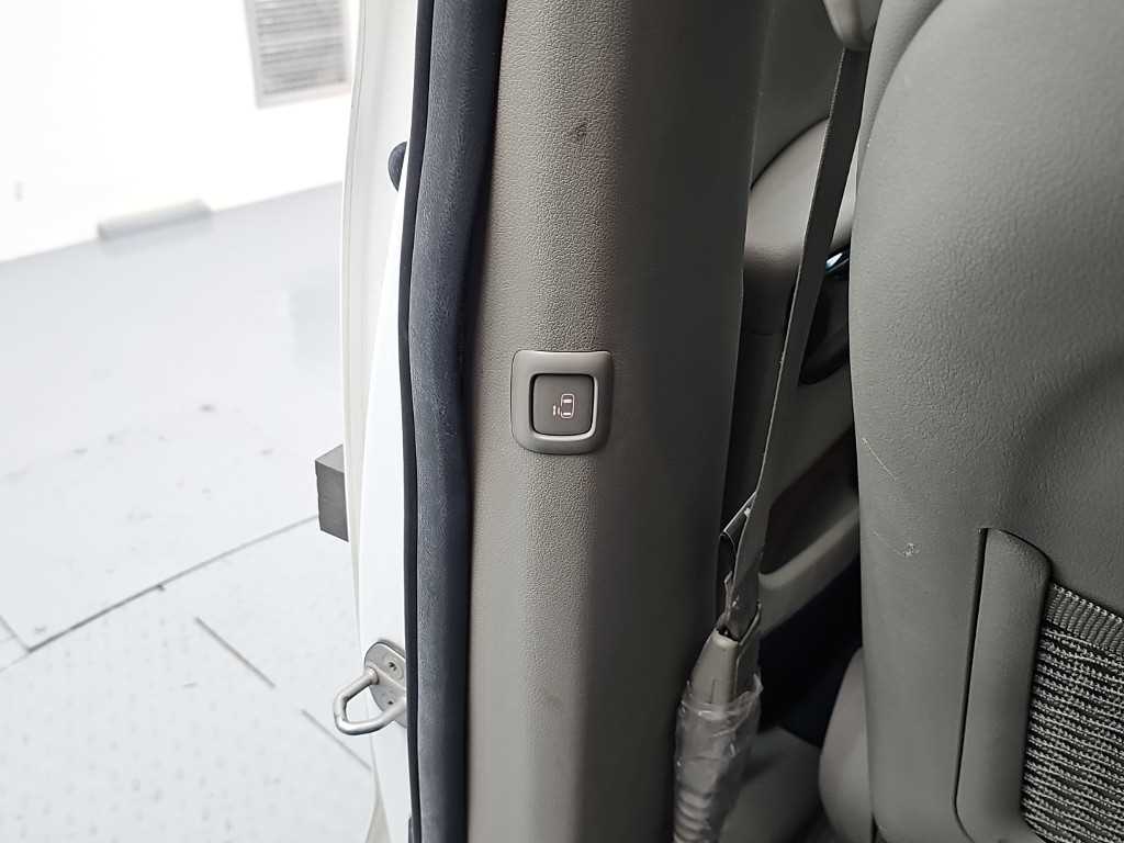 KIA Carnival 2018 - Importación desde Corea - HF Imports Iquique - Foto 16