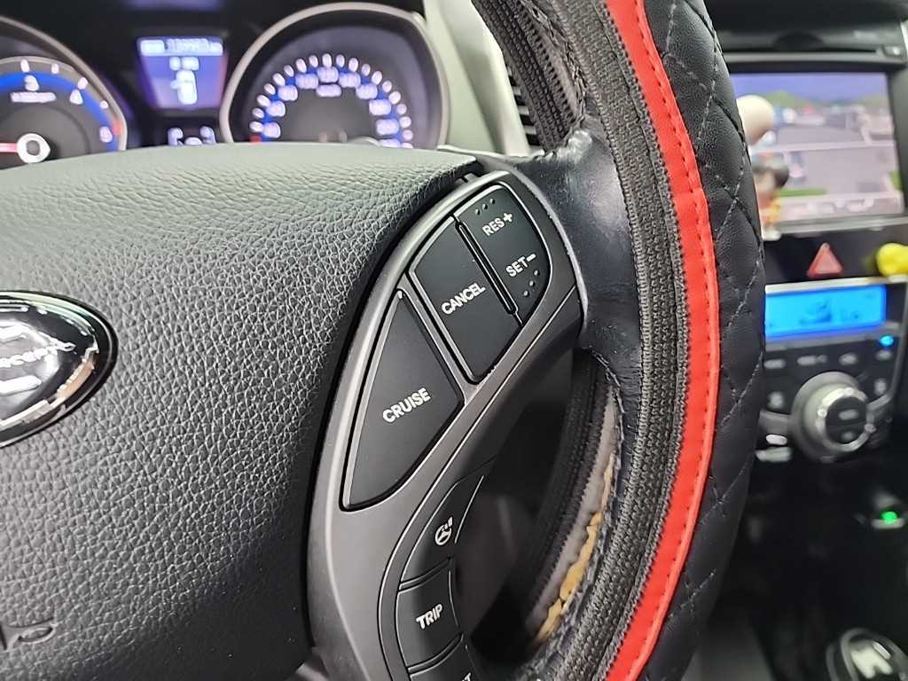 HYUNDAI i30 2015 Negro - Importación desde Corea - HF Imports Iquique - Foto 19