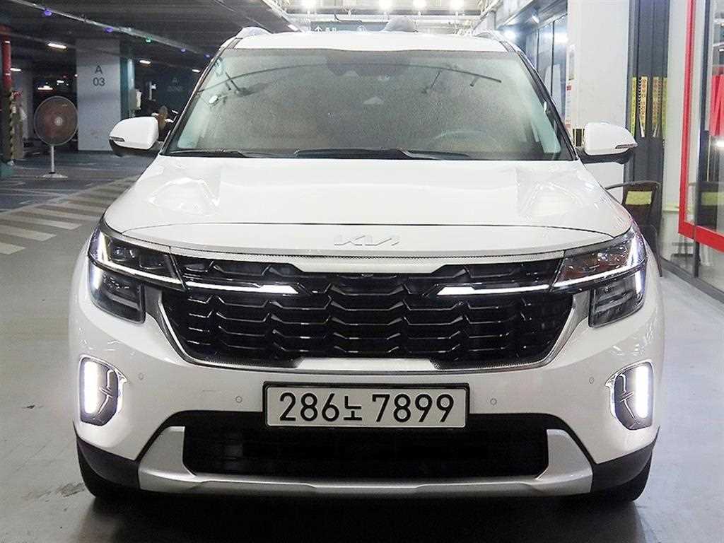KIA Seltos - Vista 2