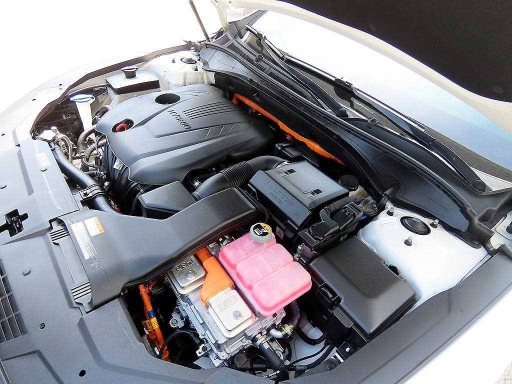 HYUNDAI Grandeur 2023 Blanco - Importación desde Corea - HF Imports Iquique - Foto 19