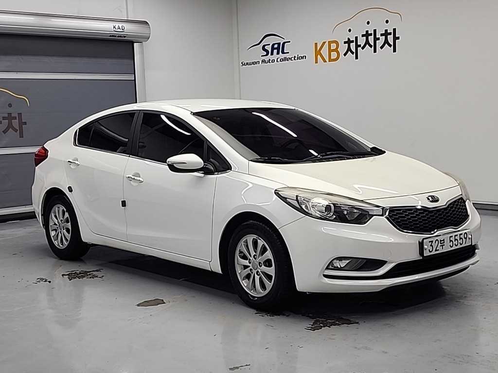 KIA K3 - Vista 6