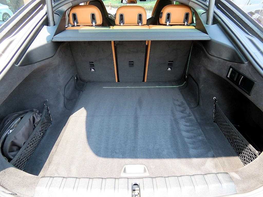 BMW i4 2023 Gris - Importación desde Corea - HF Imports Iquique - Foto 17