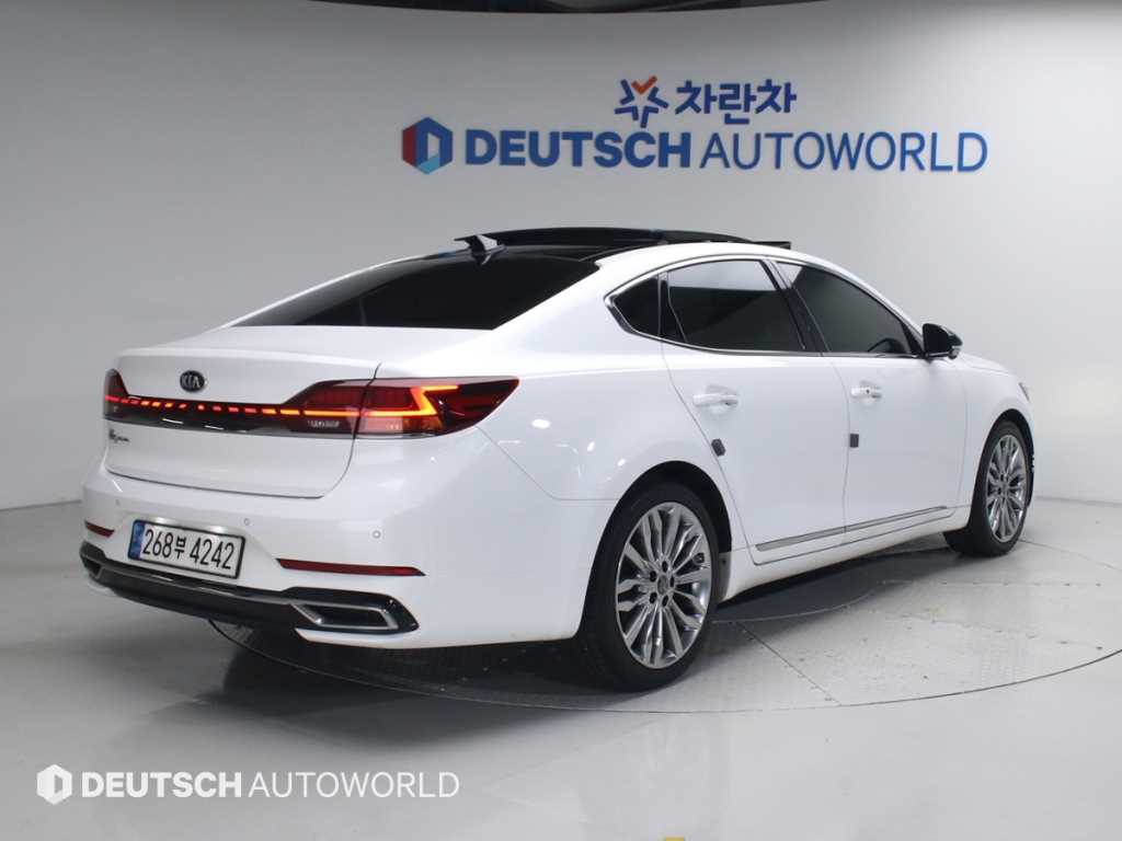 KIA K7 - Vista 2