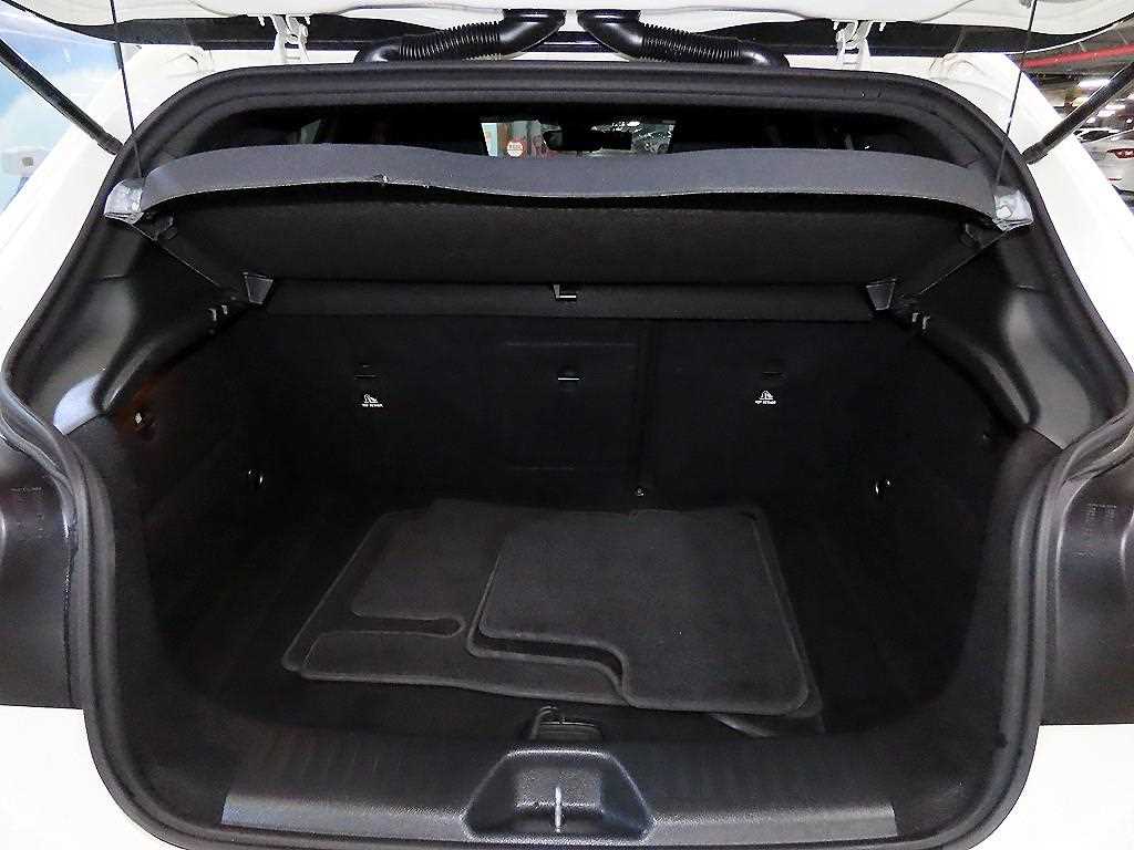 Mercedes Benz A Class 2013 Blanco - Importación desde Corea - HF Imports Iquique - Foto 20