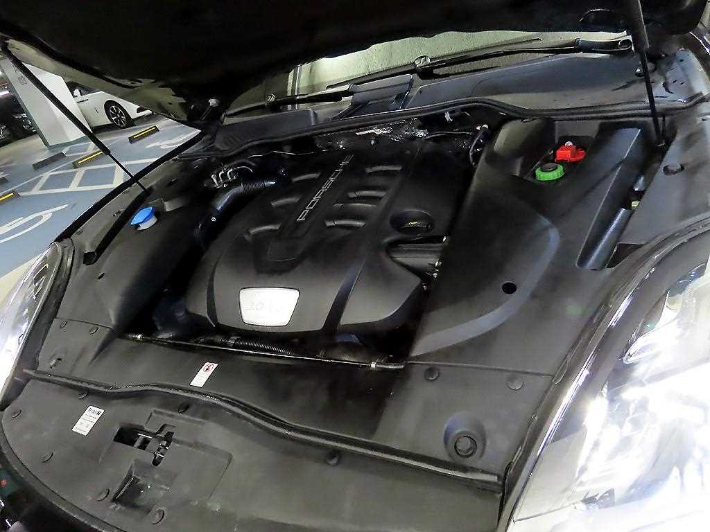 Porsche Cayenne 2017 Negro - Importación desde Corea - HF Imports Iquique - Foto 19