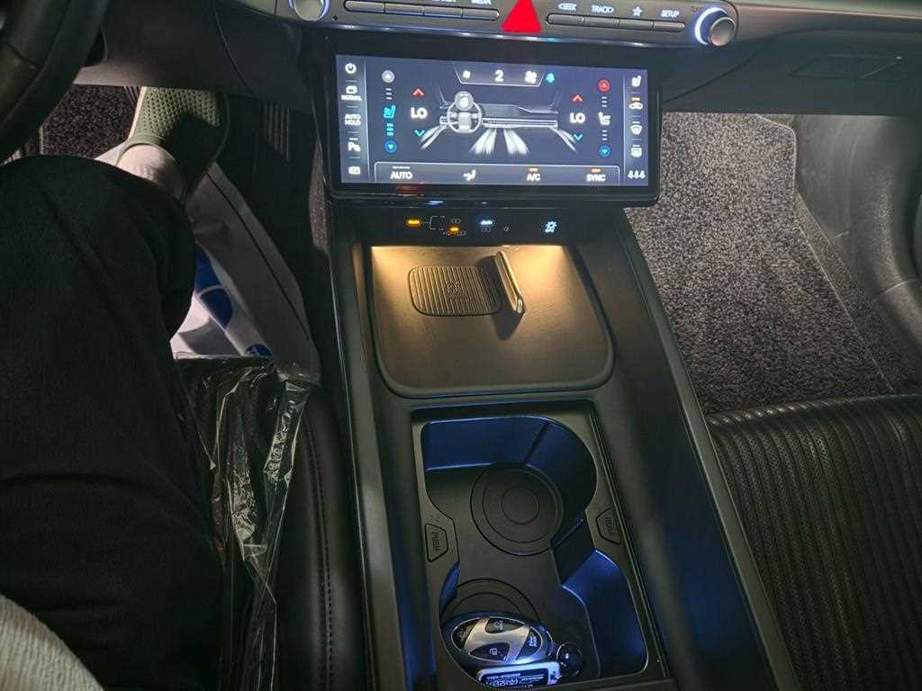 HYUNDAI Grandeur - Vista 11