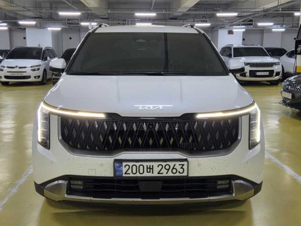 KIA Carnival 2024 Blanco - Importación desde Corea - HF Imports Iquique - Foto 1
