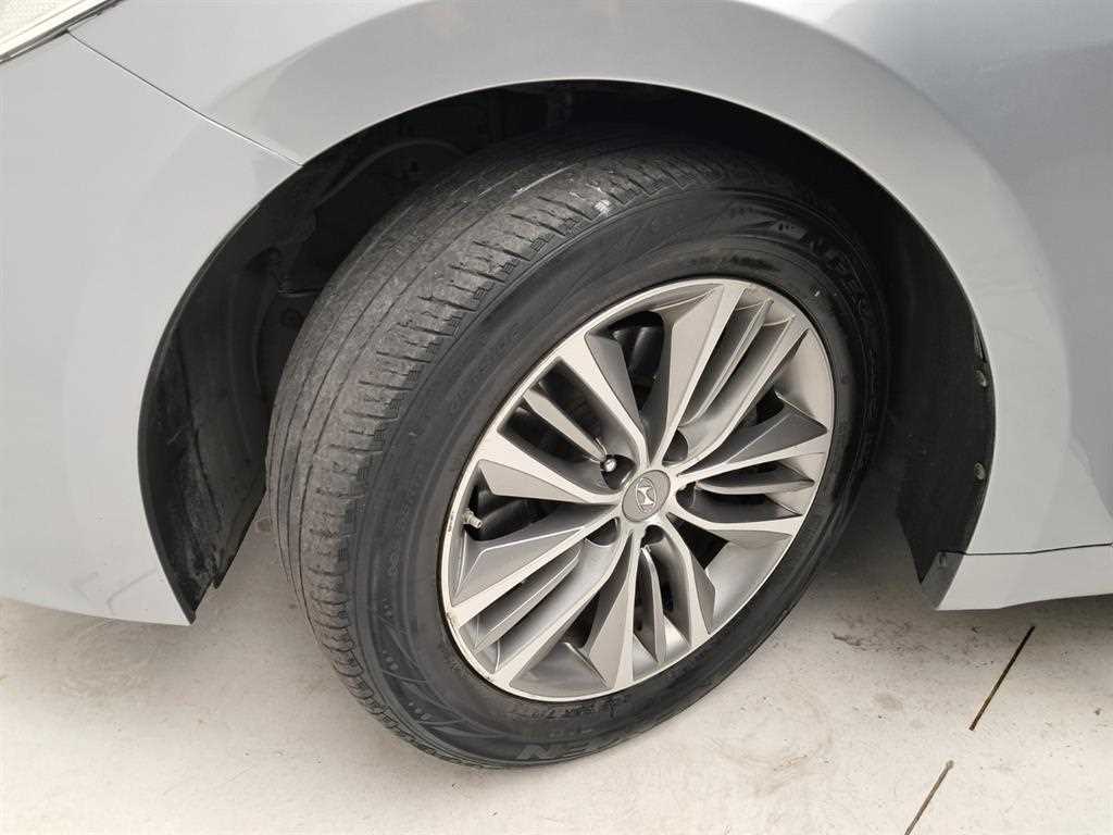 HYUNDAI Grandeur 2017 Gris - Importación desde Corea - HF Imports Iquique - Foto 20
