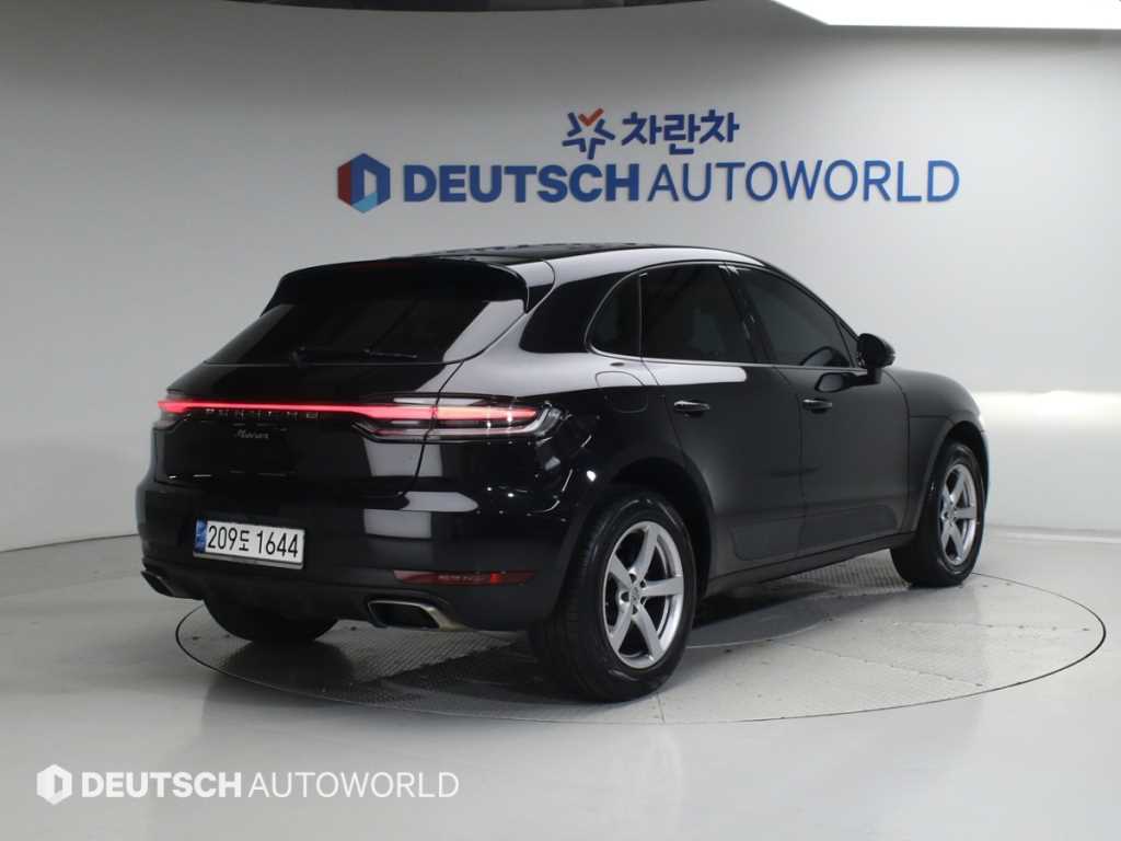 Porsche Macan - Vista 2