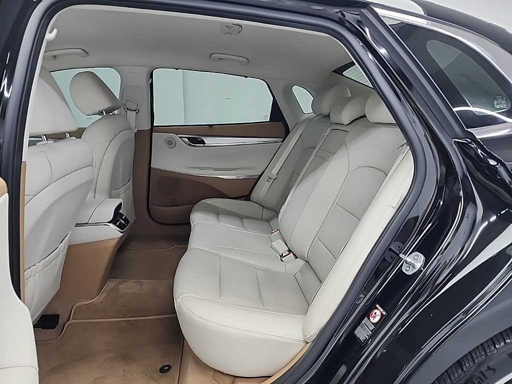 HYUNDAI Grandeur - Vista 12