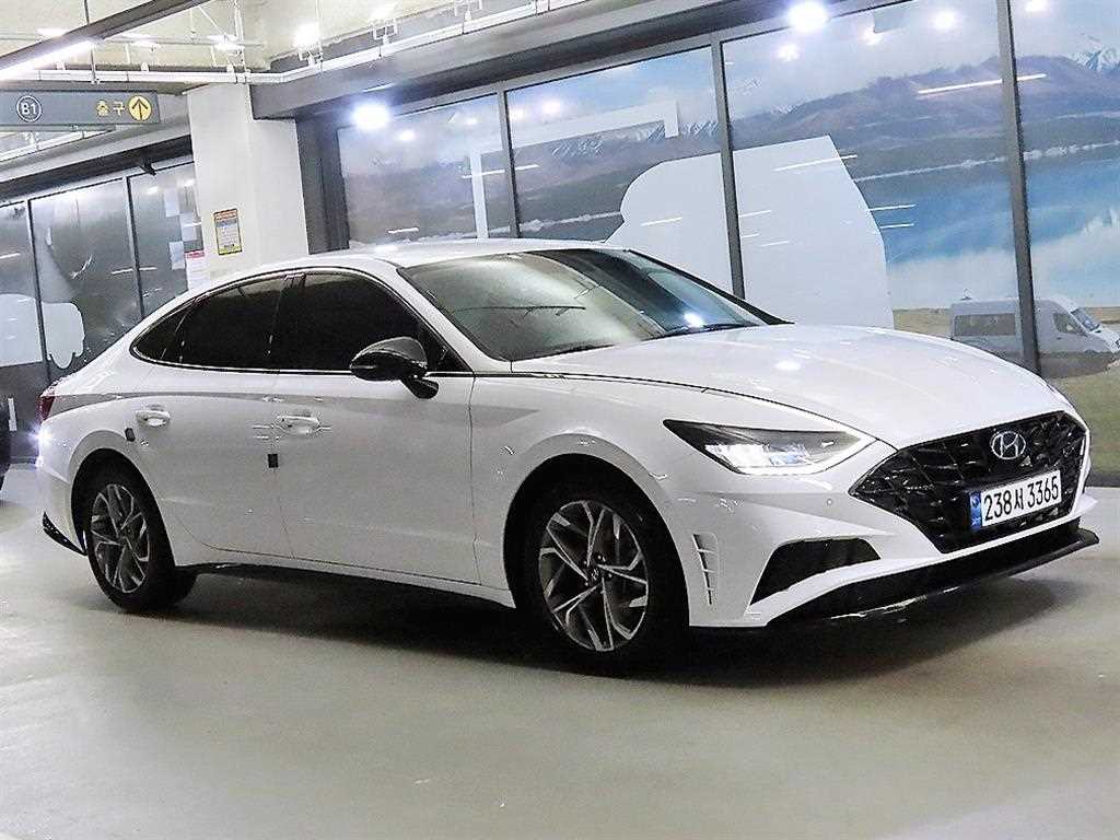HYUNDAI Sonata 2021 Blanco - Importación desde Corea - HF Imports Iquique - Foto 1