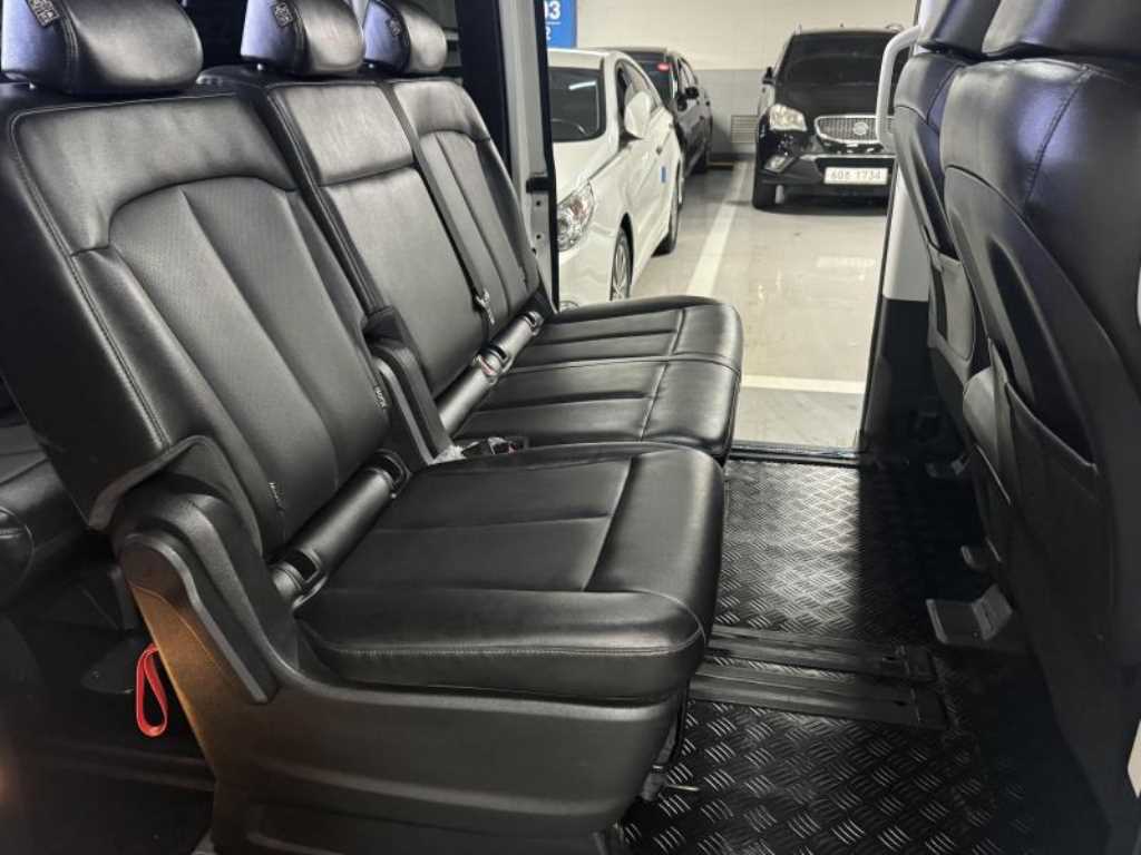HYUNDAI Staria 2022 Blanco - Importación desde Corea - HF Imports Iquique - Foto 18