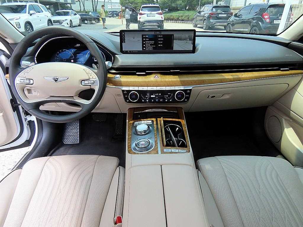Genesis G80 - Vista 7