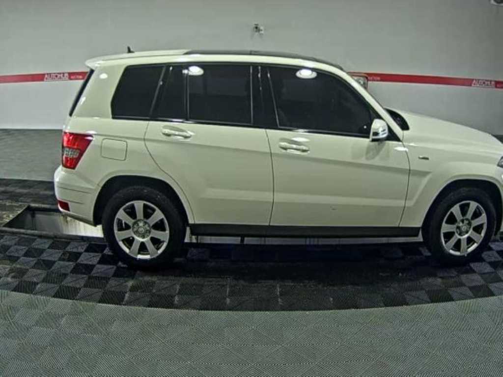 Mercedes Benz GLK Class - Vista 2