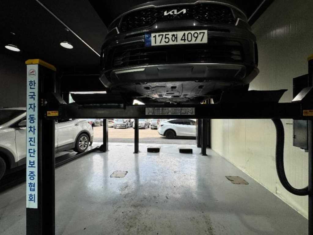 KIA Sorento 2023 Gris - Importación desde Corea - HF Imports Iquique - Foto 1