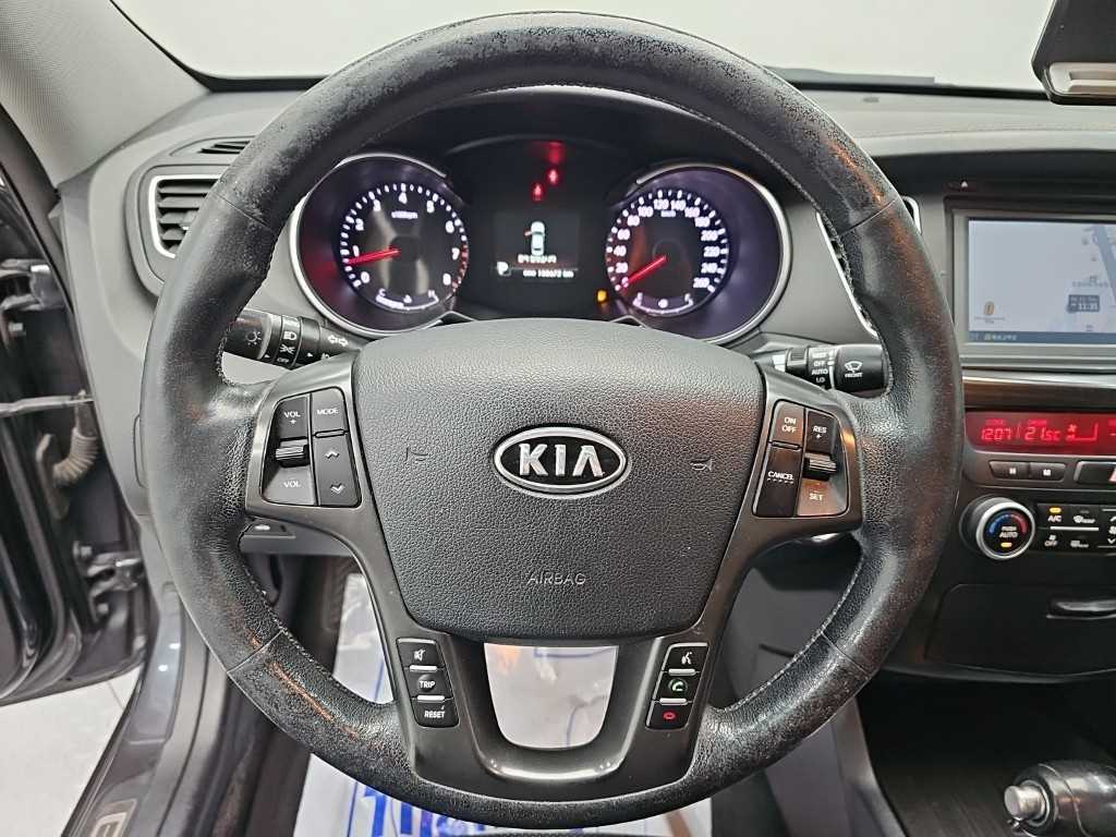 KIA K7 - Vista 9