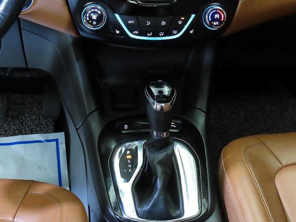 Chevrolet Cruise 2018 Blanco - Importación desde Corea - HF Imports Iquique - Foto 14