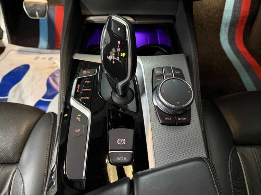 BMW 5 Series 2018 - Importación desde Corea - HF Imports Iquique - Foto 15