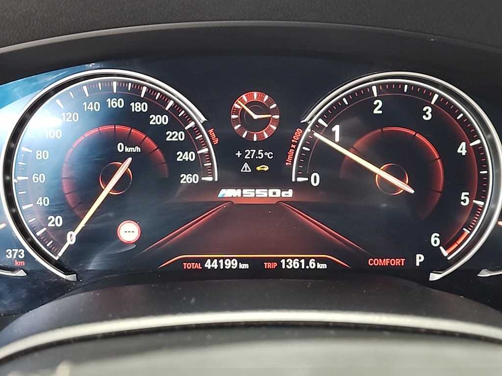 BMW 5 Series - Vista 6