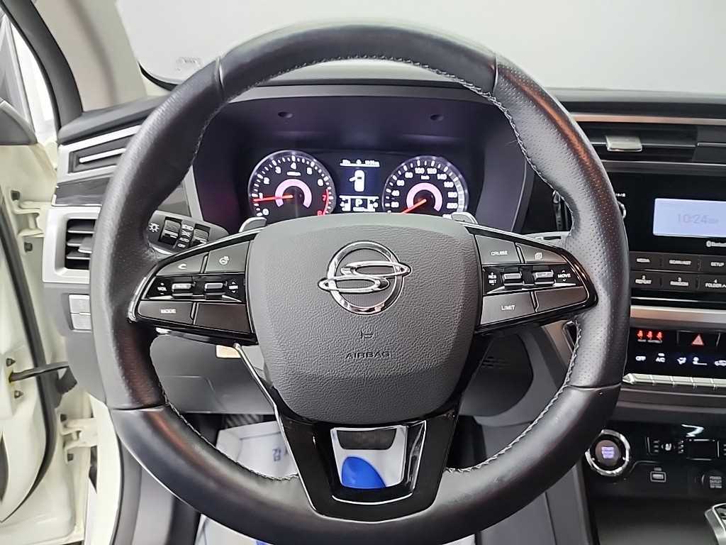 Ssangyong Korando - Vista 9