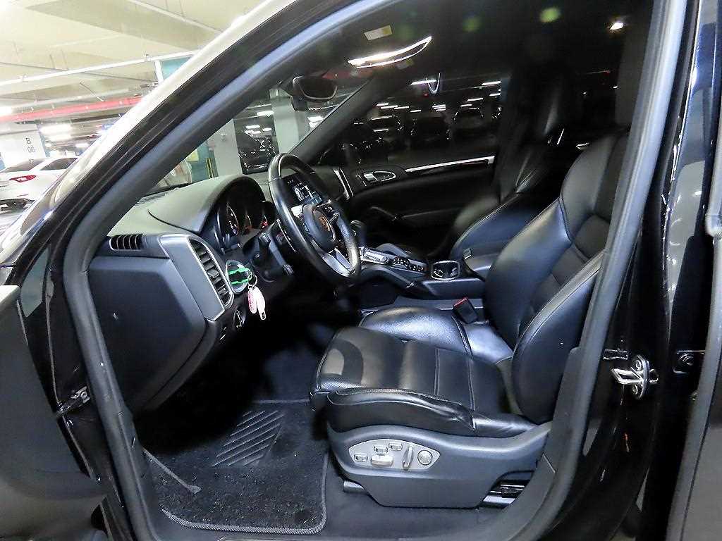 Porsche Cayenne - Vista 6