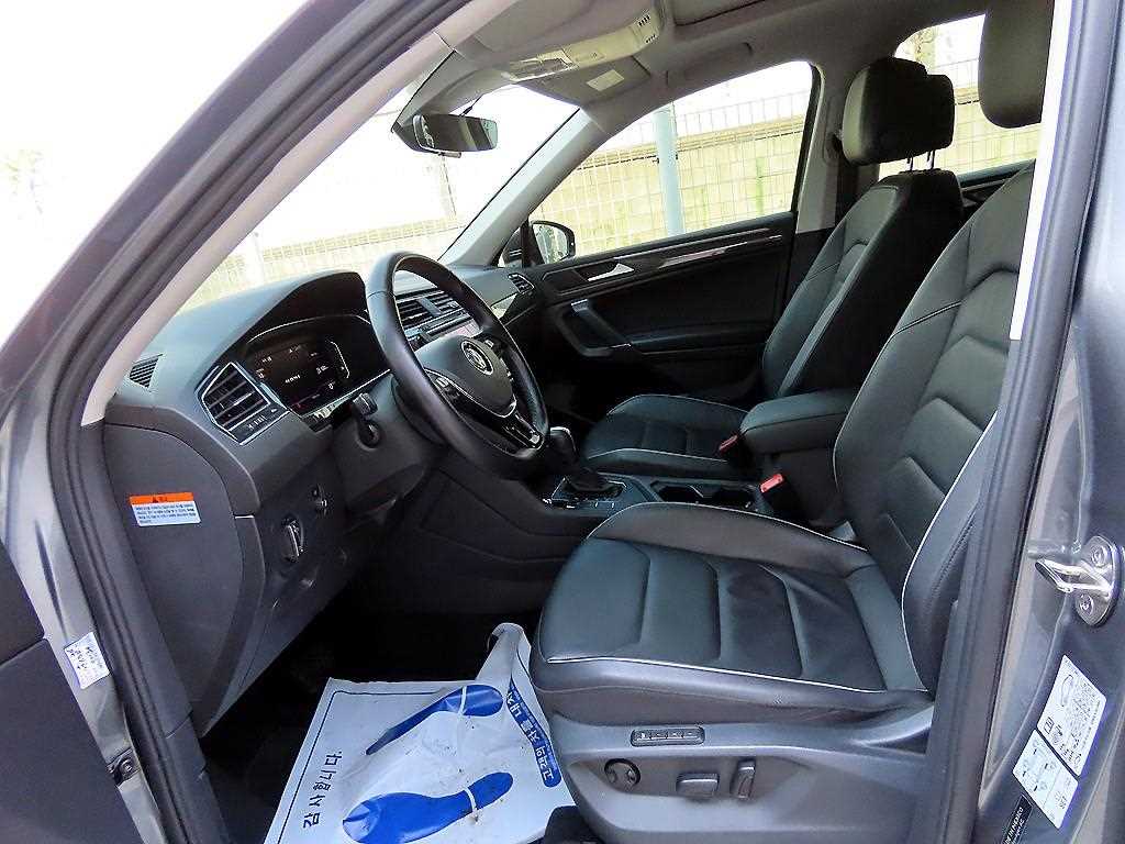 Volkswagen Tiguan - Vista 5