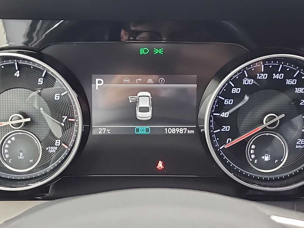 HYUNDAI Grandeur - Vista 6