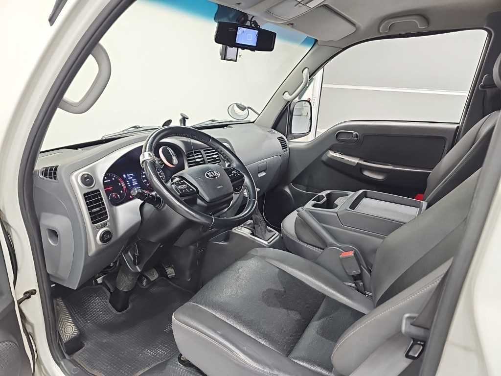 Small Truck tower_built-in tower - Vista 7
