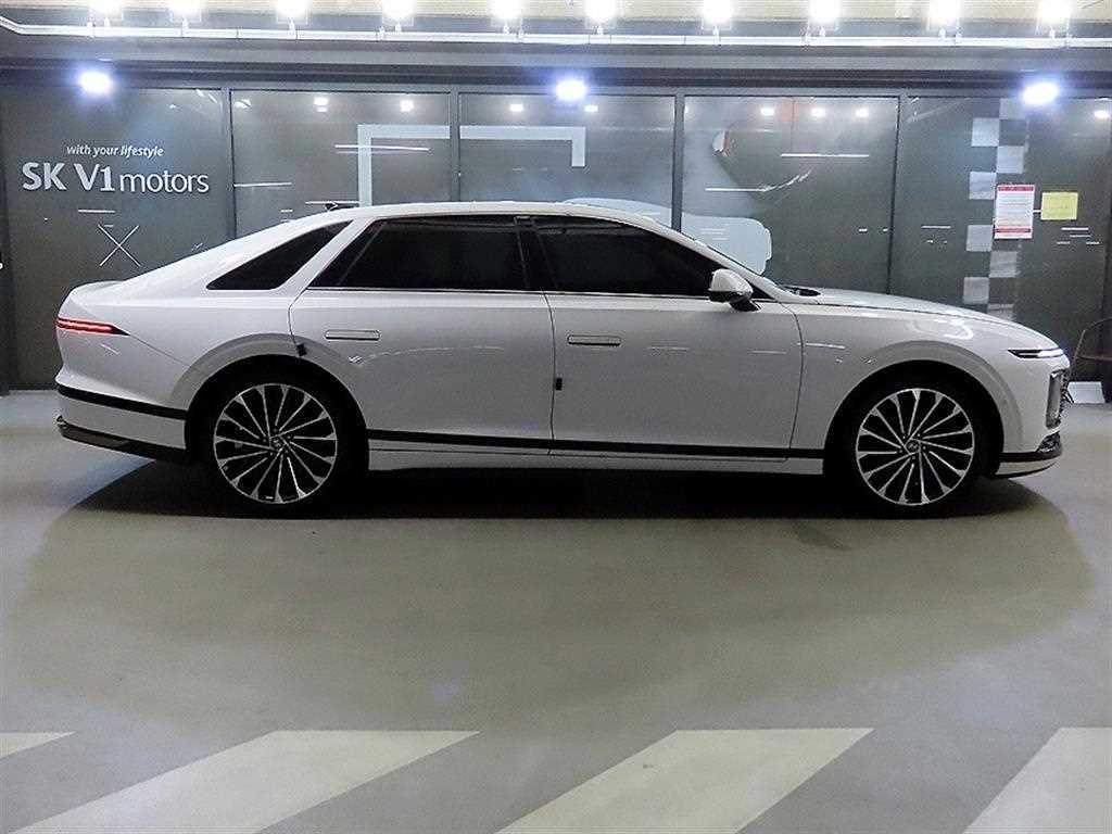 HYUNDAI Grandeur - Vista 3