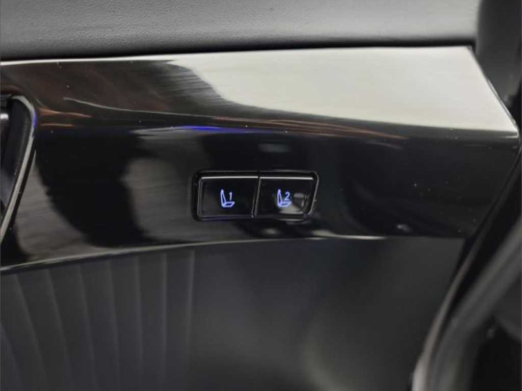 HYUNDAI Grandeur - Vista 10