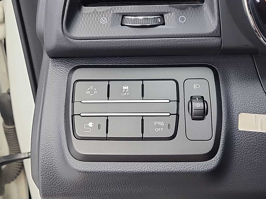 Ssangyong Tivoli 2018 Blanco - Importación desde Corea - HF Imports Iquique - Foto 17