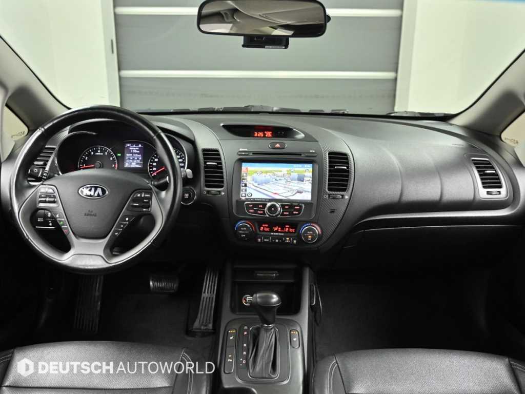 KIA K3 - Vista 7