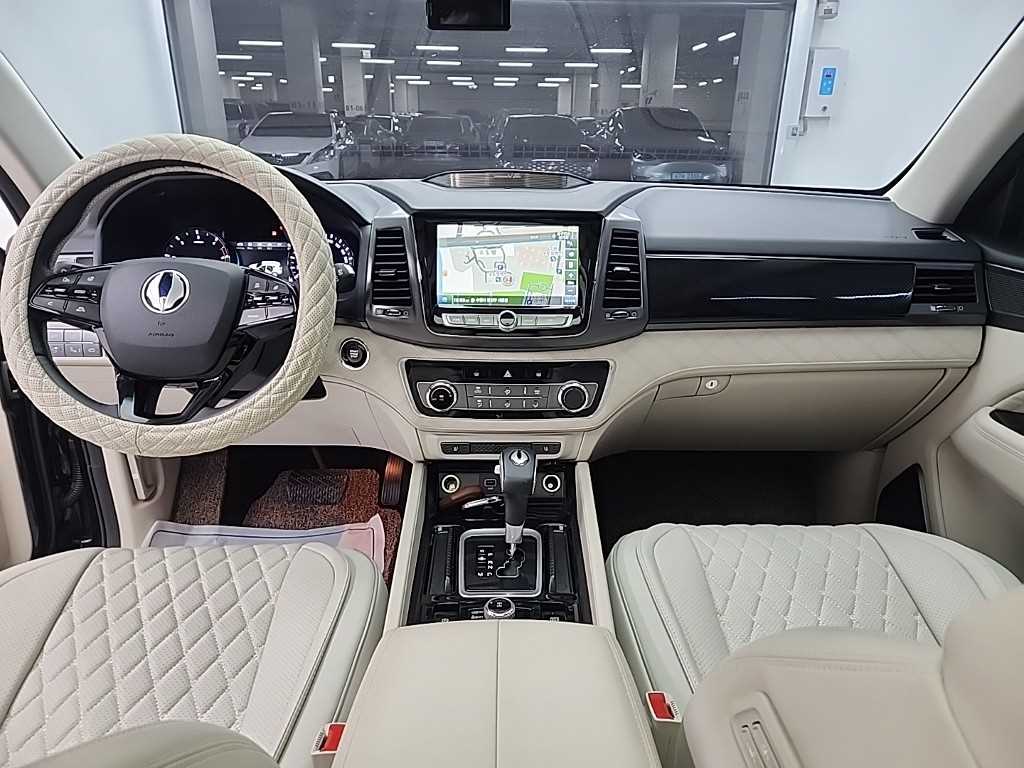Ssangyong Rexton - Vista 7