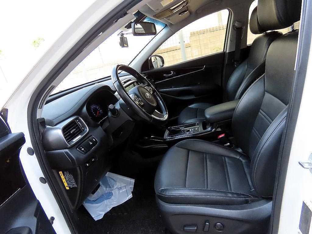 KIA Sorento - Vista 5