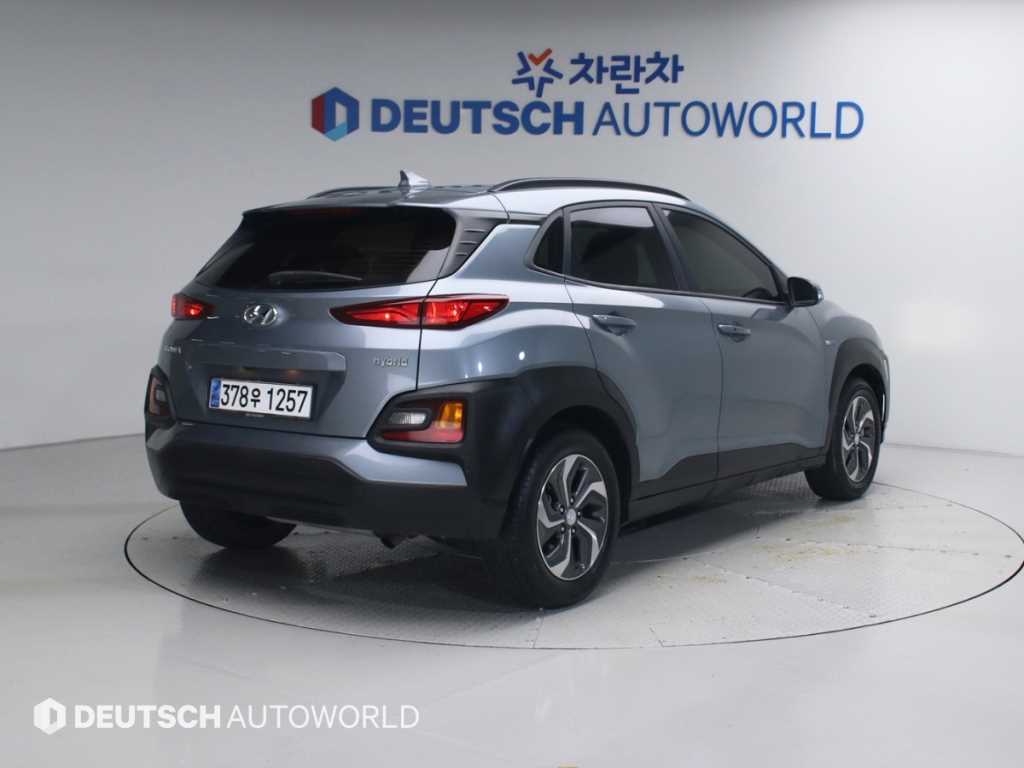HYUNDAI Kona - Vista 2