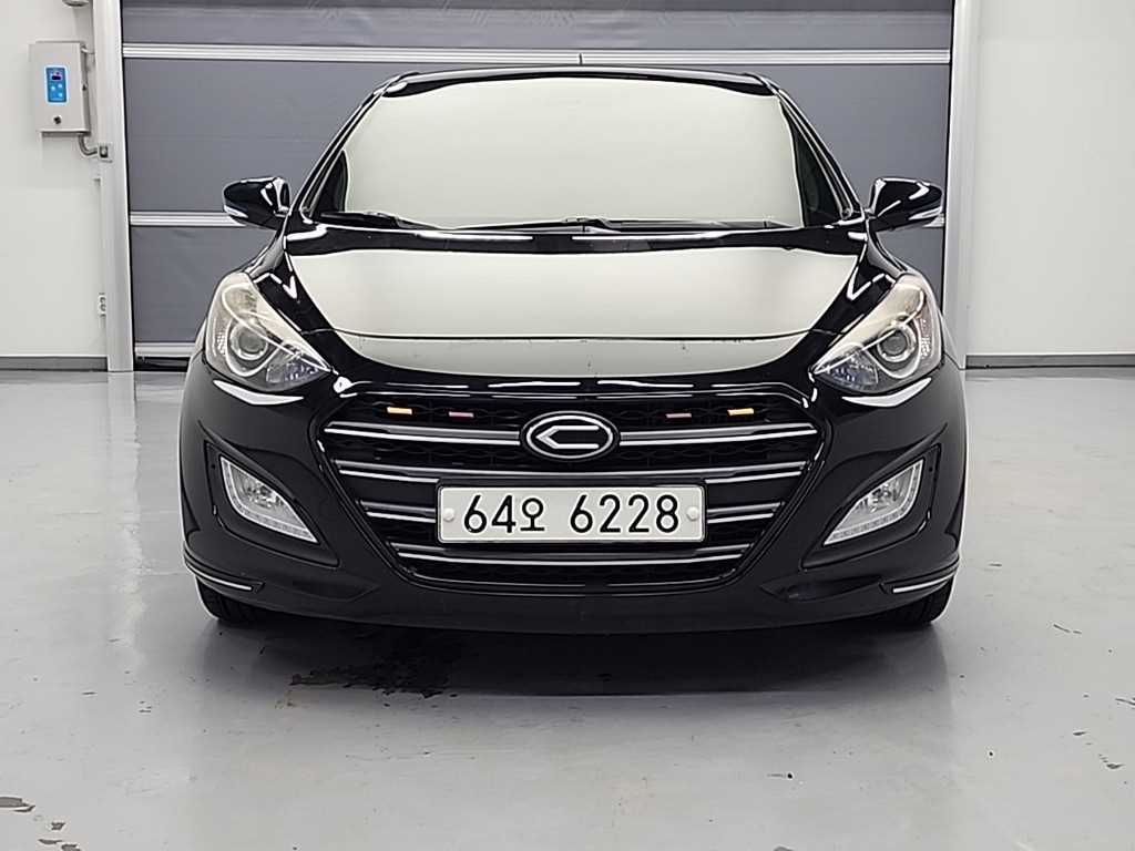 HYUNDAI i30 - Vista 2