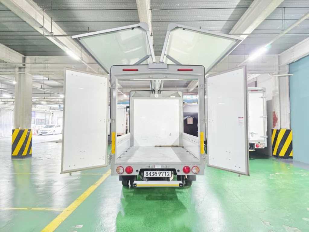 Small Truck Top_Wingbody 2024 Blanco - Importación desde Corea - HF Imports Iquique - Foto 13