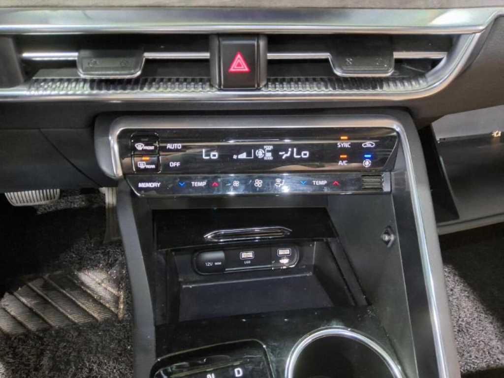 KIA K5 - Vista 12