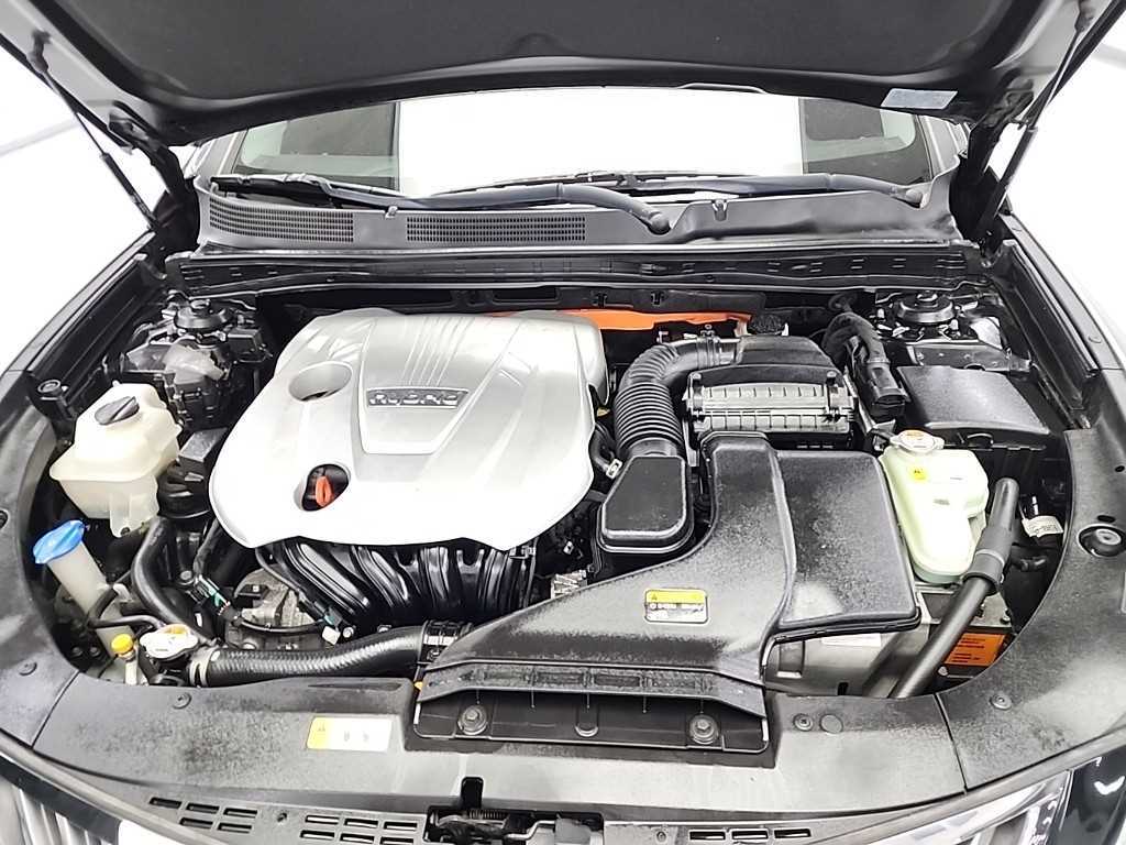 HYUNDAI Grandeur - Vista 5