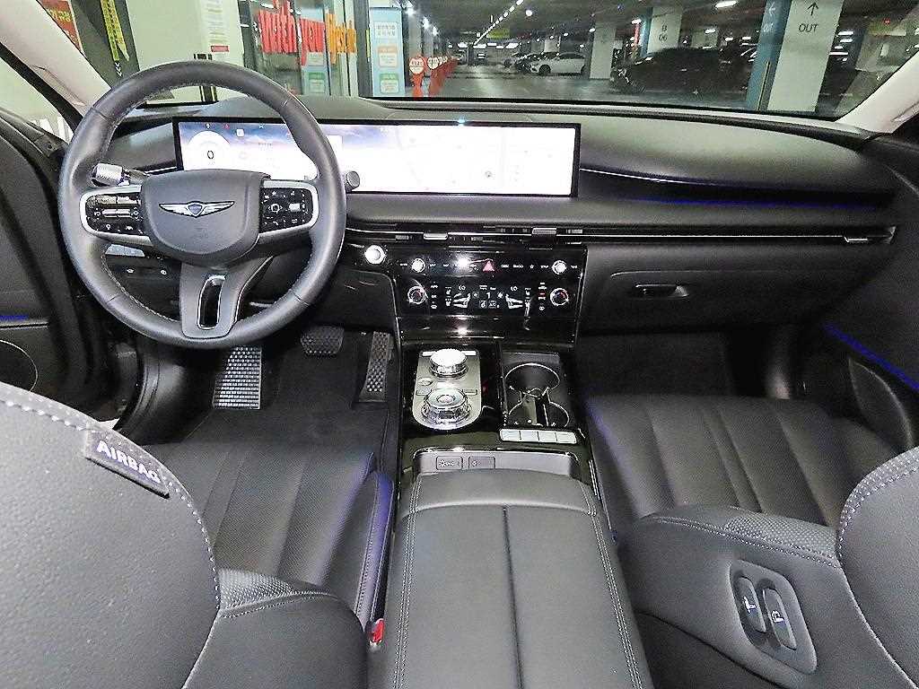 Genesis G80 - Vista 10